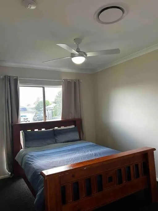 Stay At Flagstone Jimboomba Holiday home